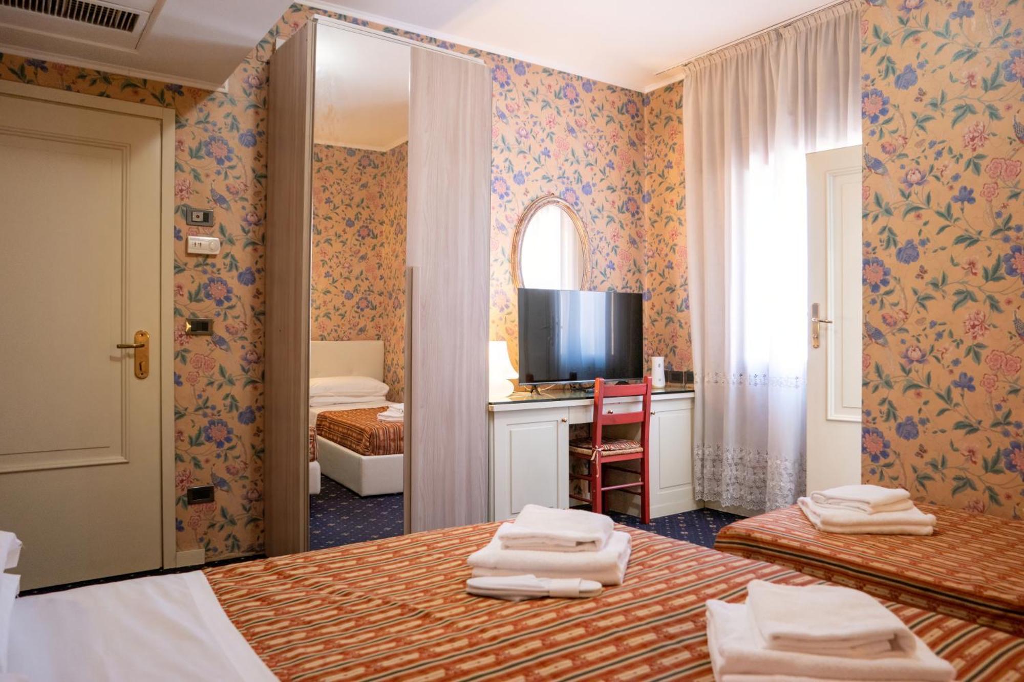 Hotel Alla Giustizia メストレ エクステリア 写真